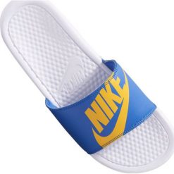 Niebieskie Klapki Nike Benassi Jdi Print 631261-104. Niebieskie klapki i japonki męskie Nike, z aplikacjami, z dzianiny. W wyprzedaży za 159.00 zł.