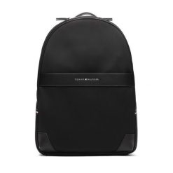 Plecak Tommy Hilfiger. Czarne plecaki męskie Tommy Hilfiger, bez wzorów, z nylonu. Za 589.99 zł.