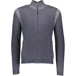 Sweter rozpinany w kolorze granatowym. Niebieskie kardigany męskie marki Tom Tailor, z bawełny. W wyprzedaży za 147.95 zł.