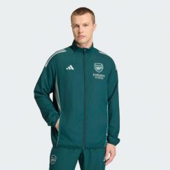 Kurtka Arsenal Tiro 25 Competition Presentation. Zielone kurtki męskie ADIDAS, bez wzorów, sportowe, bez ramiączek, bez kaptura. Za 369.00 zł.