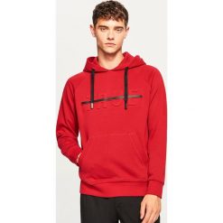 Bluza z kapturem - Czerwony. Bluzy nierozpinane męskie marki Reserved. Za 69.99 zł.