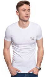 T-SHIRT MĘSKI MUSTANG Aaron C Print 1009970 2045. T-shirty męskie Mustang, m, bez wzorów, bez kołnierzyka, bez ramiączek. Za 69.99 zł.