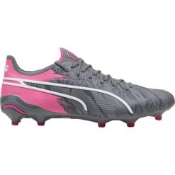 Buty treningowe uniseks Puma King Ultimate Rush. Białe buty treningowe męskie Puma, bez wzorów, bez zapięcia, do piłki nożnej. Za 629.00 zł.