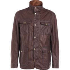 Barbour LIGHTWEIGHT OGSTON Kurtka przejściowa dark sand. Kurtki męskie Barbour. W wyprzedaży za 689.50 zł.