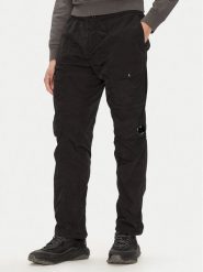 C.P. Company Spodnie materiałowe 18CMPA063A005904G Czarny Regular Fit. Czarne spodnie na co dzień męskie C.P. Company, bez wzorów, z materiału. Za 879.99 zł.