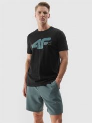 4F Spodenki dresowe męskie - oliwkowe M. Brązowe szorty męskie 4f, bez wzorów, z bawełny, sportowe. W wyprzedaży za 69.99 zł.