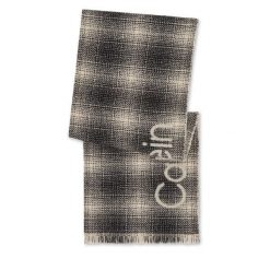 Szalik Calvin Klein. Czarne szaliki męskie Calvin Klein, bez wzorów. Za 469.99 zł.