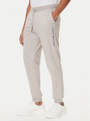 Tommy Hilfiger Spodnie dresowe UM0UM03664 Beżowy Regular Fit. Brązowe spodnie dresowe męskie Tommy Hilfiger, bez wzorów, z bawełny. Za 249.99 zł.