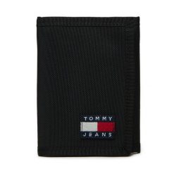 Portfel Tommy Jeans. Czarne portfele męskie Tommy Jeans, bez wzorów, z jeansu. Za 159.99 zł.