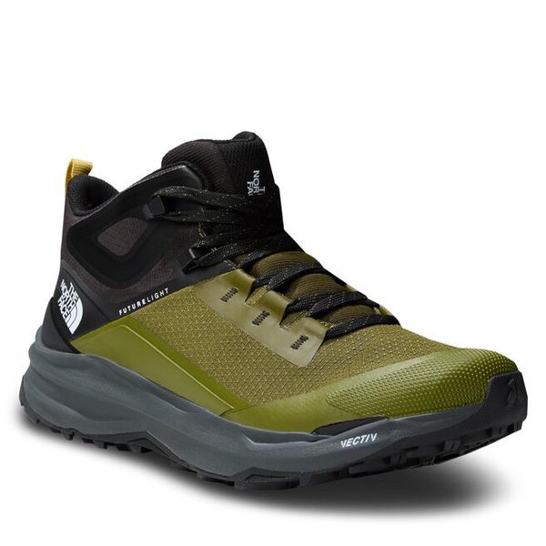 Trekkingi The North Face. Zielone buty trekkingowe męskie The North Face, bez wzorów, sportowe, bez obcasa, bez zapięcia. Za 599.99 zł.