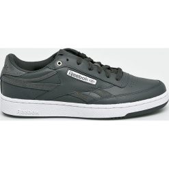 Reebok Classic - Buty Revenge Plus. Szare buty sportowe na co dzień męskie Reebok Classic, bez wzorów, z gumy, sportowe, bez ramiączek, bez kaptura. W wyprzedaży za 299.90 zł.