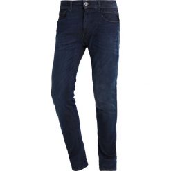 Replay GROVER Jeansy Straight Leg dark blue denim. Jeansy męskie marki Replay. W wyprzedaży za 509.25 zł.