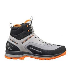 Buty męskie trekkingowe Garmont VETTA TECH GTX. Brązowe buty trekkingowe męskie Garmont, na zimę, bez wzorów, bez zapięcia. W wyprzedaży za 699.00 zł.