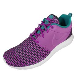 Męskie Buty Treningowe Roshe Nm Flyknit. Fioletowe buty treningowe męskie Nike, na zimę, bez wzorów, bez zapięcia. Za 737.99 zł.