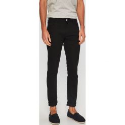 Armani Exchange - Jeansy. Jeansy męskie Armani Exchange. Za 419.90 zł.