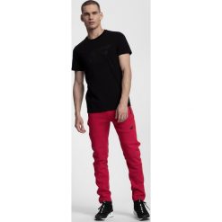 T-shirt męski TSM280 - głęboka czerń. T-shirty męskie marki 4f. Za 49.99 zł.