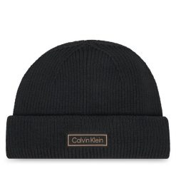 Czapka Calvin Klein. Czarne czapki męskie Calvin Klein, na zimę, bez wzorów. Za 219.99 zł.