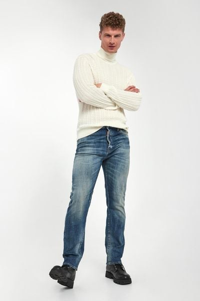 Jeansy męskie 642 DSQUARED2. Jeansy męskie Dsquared2, bez wzorów, z jeansu. Za 2,899.00 zł.