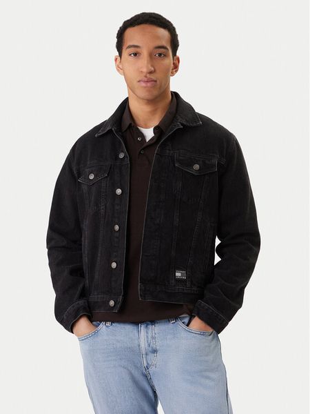 Tommy Jeans Kurtka jeansowa Ryan DM0DM22670 Czarny Regular Fit. Czarne kurtki męskie Tommy Jeans, m, bez wzorów, z bawełny, bez ramiączek, bez kaptura. Za 569.99 zł.