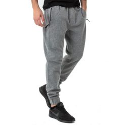 4f Spodnie męskie H4L18-SPMD002 szare r. S. Długie spodnie sportowe męskie marki 4f. Za 128.36 zł.