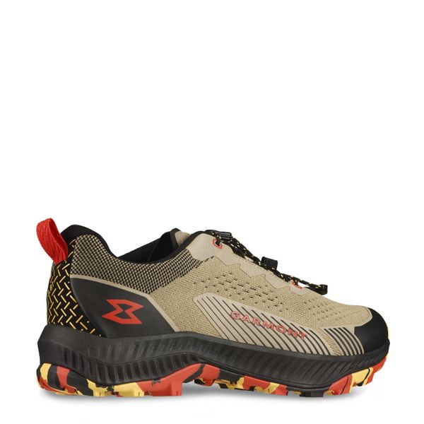 Buty trekkingowe Garmont 9.81 Pulse. Brązowe buty trekkingowe męskie Garmont, bez wzorów, z materiału, bez zapięcia, trekkingowe. Za 683.00 zł.