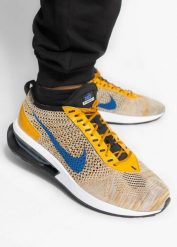 Nike Air Max Flyknit Racer Buty do biegania męskie. Brązowe buty do biegania męskie Nike, bez wzorów, bez zapięcia, do biegania, nike air max. Za 561.99 zł.