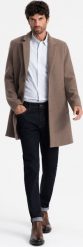 Kurtka męska Ombre Elegancki jednorzędowy męski płaszcz z dodatkiem wełny brązowy V1 OM-COWC-0114 L. Brązowe kurtki męskie Ombre, l, bez wzorów, z wełny, eleganckie, bez ramiączek, bez kaptura. Za 459.99 zł.