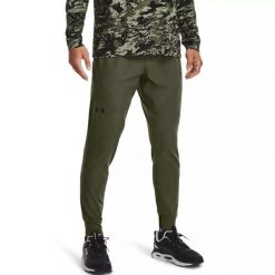 Spodnie dresowe męskie Under Armour UNSTOPPABLE JOGGERS. Zielone spodnie dresowe męskie Under Armour, bez wzorów, z dresówki, długie. Za 373.80 zł.