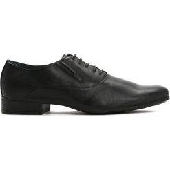 Czarne Półbuty Echo. Eleganckie półbuty męskie Born2be. Za 69.99 zł.