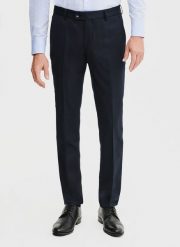 PAKO LORENTE – Spodnie garniturowe w kolorze granatowym. Eleganckie spodnie męskie Pako Lorente, bez wzorów, z poliesteru, biznesowe. Za 699.99 zł.