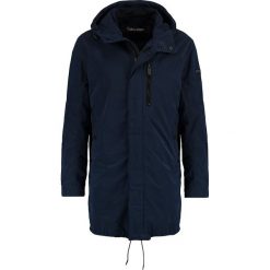 Calvin Klein Parka true navy. Parki męskie Calvin Klein. W wyprzedaży za 1,079.20 zł.