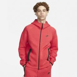 Bluza sportowa męska Nike Tech Fleece. Bluzy z kapturem męskie Nike, m, bez wzorów, z kapturem. Za 528.00 zł.