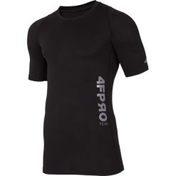 Koszulka baselayer 4FPro TSMF401 - głęboka czerń allov. Bielizna termoaktywna męska marki 4f. W wyprzedaży za 39.99 zł.