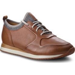 Sneakersy CLARKS - Hero Fuse 26136171 Dark Tan Leather. Buty sportowe na co dzień męskie marki KALENJI. W wyprzedaży za 369.00 zł.
