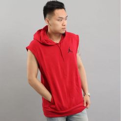 Nike Bluza męska Jordan Men`s Flight Lite Sleeveless Hoodie czerwona r. L (843110 687). Bluzy bez kaptura męskie marki Nike. Za 279.51 zł.
