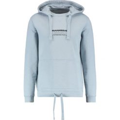 Maharishi MILTYPE Bluza z kapturem ghost blue. Bluzy nierozpinane męskie marki Maharishi. W wyprzedaży za 743.20 zł.
