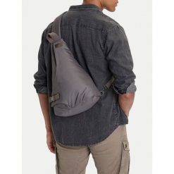 Saszetka G-Star Raw. Brązowe saszetki męskie G-Star Raw, bez wzorów, małe. Za 149.99 zł.