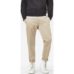 G-Star Raw - Spodnie. Szare eleganckie spodnie męskie G-Star Raw, z bawełny, casualowe. W wyprzedaży za 269.90 zł.