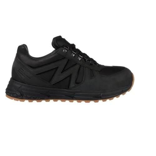 Buty trekkingowe męskie Lomer 60000A02. Czarne buty trekkingowe męskie LOMER, bez wzorów, z gumy, sportowe, bez obcasa, bez zapięcia. W wyprzedaży za 499.99 zł.