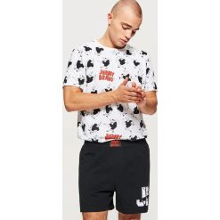 Piżama dwuczęściowa Johnny Bravo - Czarny. Piżamy męskie marki Cropp. W wyprzedaży za 69.99 zł.