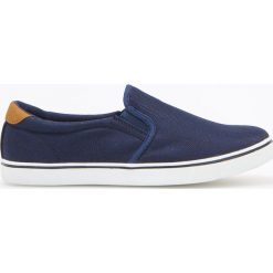Tenisówki typu slip-on - Granatowy. Trampki męskie Reserved. Za 99.99 zł.