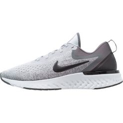 Nike Performance ODYSSEY REACT Obuwie do biegania treningowe wolf grey/black/dark grey/pure platinum. Buty do biegania męskie marki Nike Performance. Za 549.00 zł.