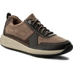 Półbuty CLARKS - Un Coast Form 261332477 Mushroom Combi. Codzienne półbuty męskie marki Clarks. W wyprzedaży za 319.00 zł.