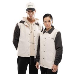 Męska kurtka Rayo Club Lifestyle Siroko RC Cancha Off-White. Białe kurtki męskie SIROKO, l, bez wzorów, z tkaniny, biznesowe, bez ramiączek, bez kaptura. Za 295.00 zł.