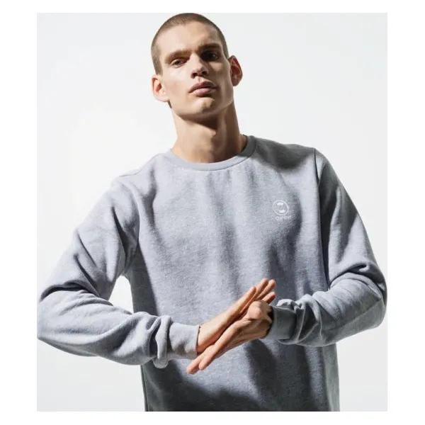 Confront Bluza Essential Gry Sweatshirt , szary, rozmiar M. Szare bluzy nierozpinane męskie Confront, m, bez wzorów, z bawełny, sportowe, bez ramiączek, bez kaptura. W wyprzedaży za 103.99 zł.