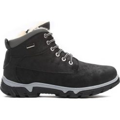 Czarne Trapery Masterwork. Czarne buty zimowe męskie marki Born2be. Za 99.99 zł.