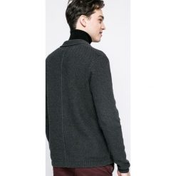 Jack & Jones - Kardigan. Czarne kardigany męskie marki Jack & Jones, z bawełny, z krótkim rękawem. W wyprzedaży za 149.90 zł.