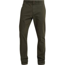Tommy Jeans ESSENTIAL Chinosy green. Eleganckie spodnie męskie Tommy Jeans. Za 399.00 zł.