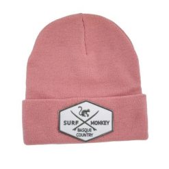 Czapka dzianinowa – czapka z recyklingu – rozmiar uniwersalny – (różowa). Czerwone czapki męskie SURF MONKEY, bez wzorów, z dzianiny, sportowe. Za 139.95 zł.