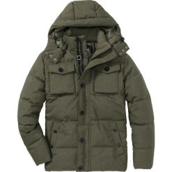 Kurtka pikowana zimowa z kapturem Regular Fit bonprix ciemnooliwkowy. Zielone kurtki męskie bonprix, na zimę. Za 299.99 zł.